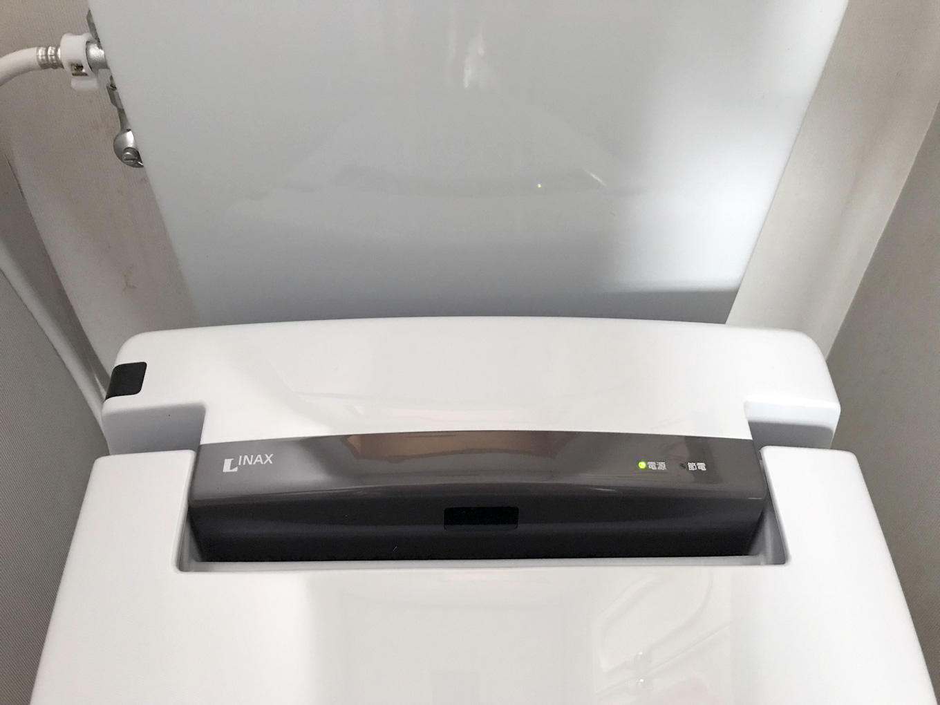 INAX LIXIL ブルーグレー(BB7)とTOTO ハーベストブルー(SB4) 色の違い