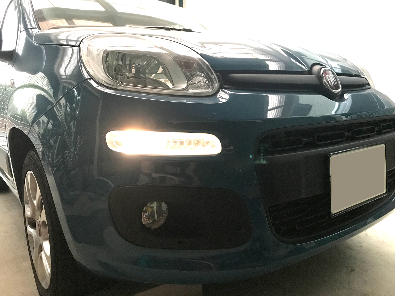 FIAT PANDA3(2013) のデイライト(DRL)を有効化