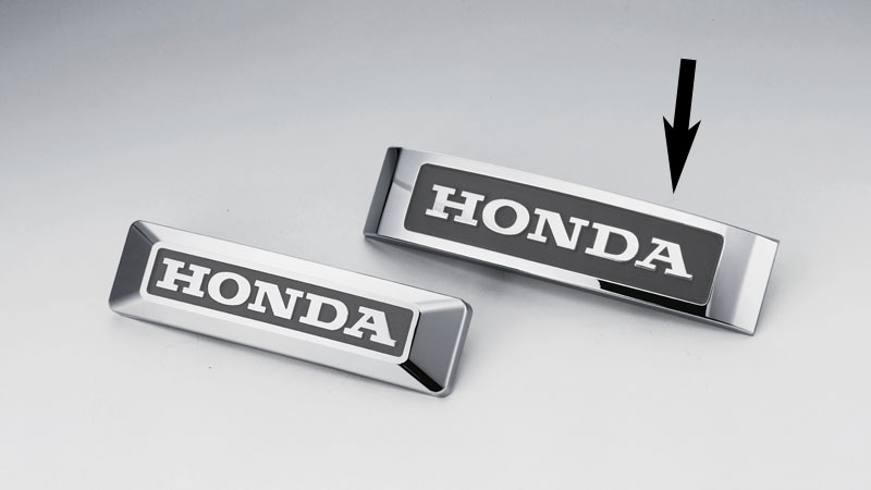 HONDA CT125 新型ハンターカブ(JA55) KIJIMA（キジマ）エンブレム HONDA純正ロゴ　L(185mm) +ブッシュx2