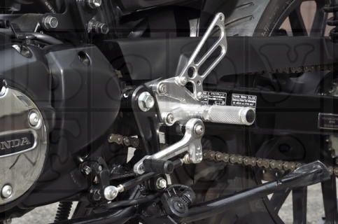 HONDA GB350 BABYFACE（ベビーフェイス）パフォーマンスステップキット