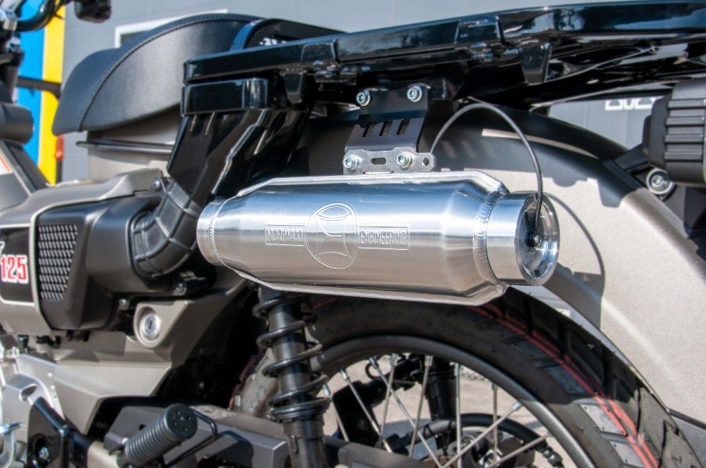 HONDA CT125 新型ハンターカブ MORIWAKI（モリワキ）MONSTERボトル キット