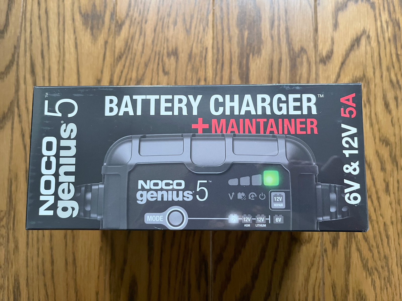 NOCO Genius5 はコンパクト高機能でコスパ抜群なバッテリーチャージャー