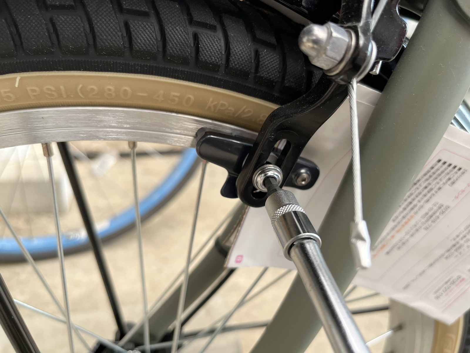 ママチャリのブレーキシューをシマノ R55C3 (ULTEGRA) にしてみた