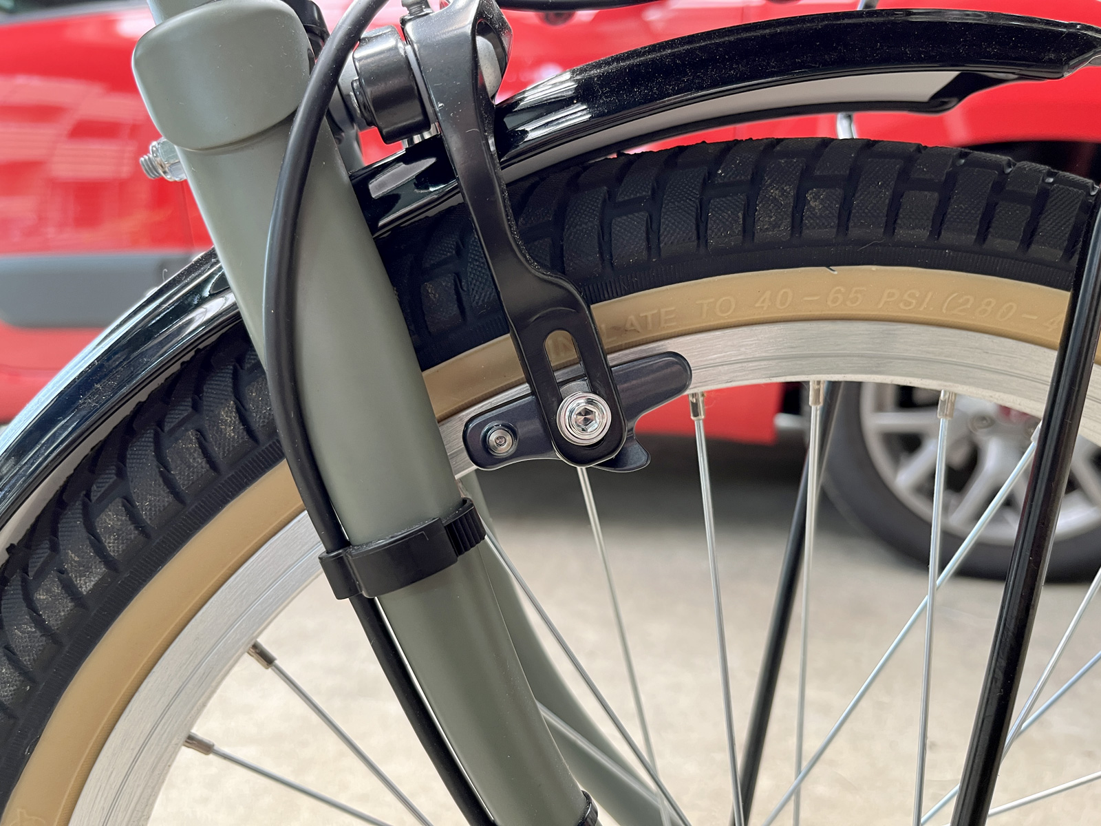 ママチャリのブレーキシューをシマノ R55C3 (ULTEGRA) にしてみた