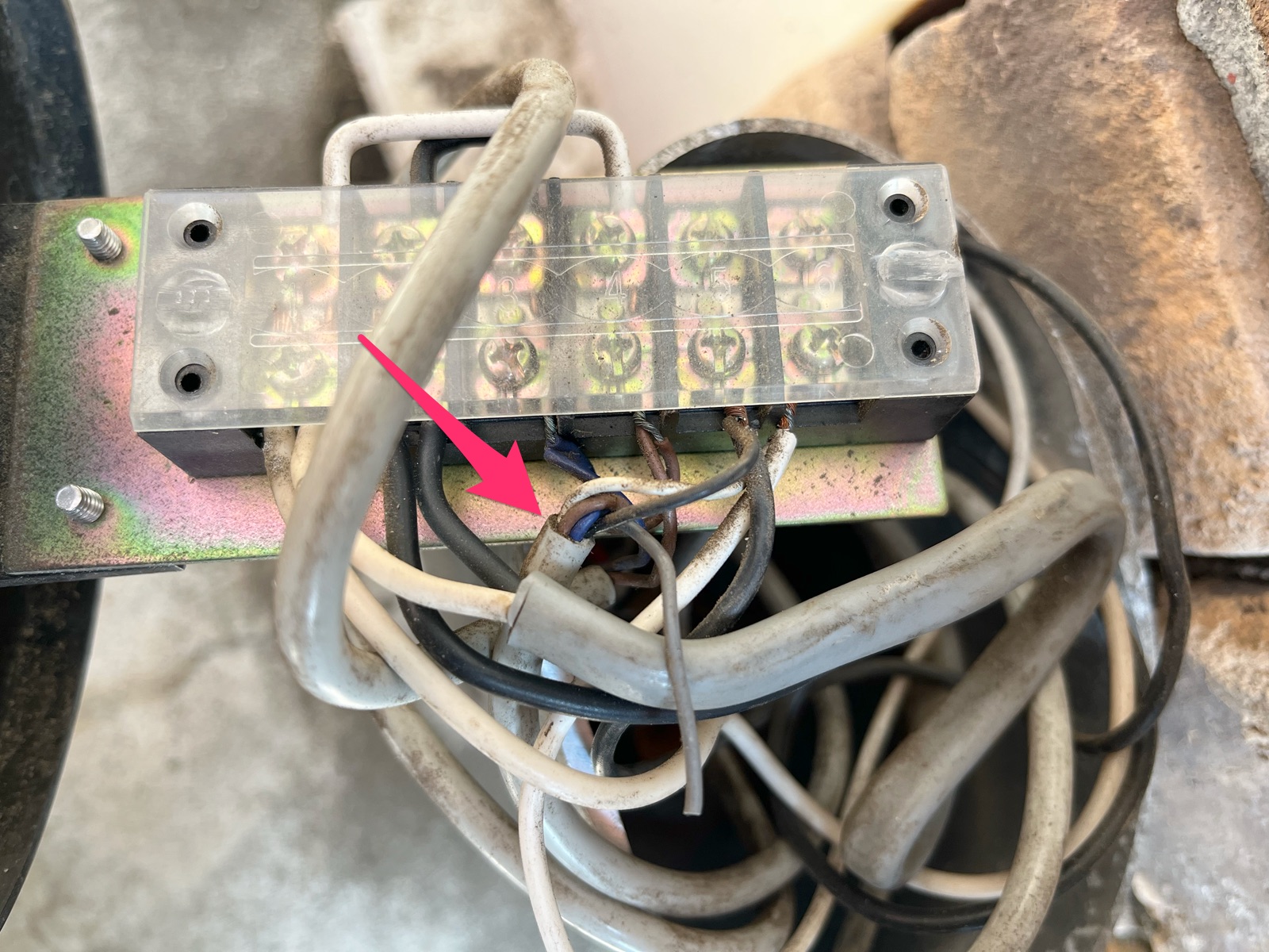 カーポート電動シャッターの光電センサー（ビームセンサー）をDIY交換